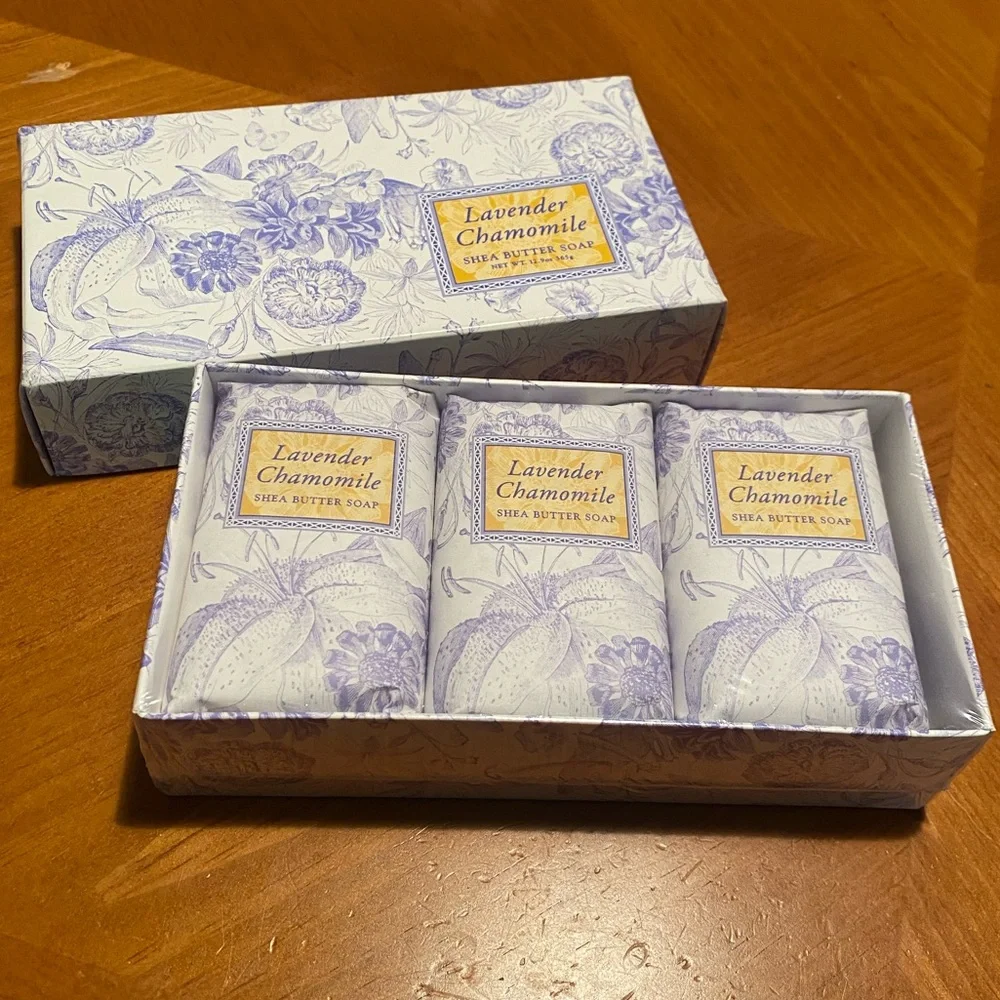 Lavender Chamomile Shea Butter Soap Set & Dusting Powder - Picture 12 of 16